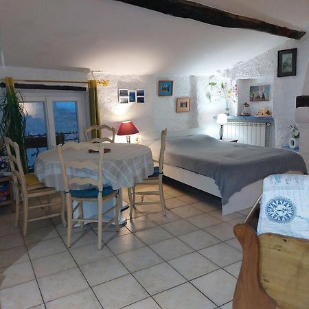 "Le Charme Provencal" - Studio 4 Couchages Classe 2 Etoiles - Axelle Loc'Appart Лорг Екстериор снимка